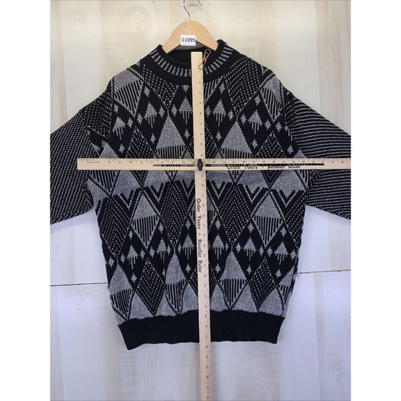 Vintage 90s Fortune Knits USA Black Silver Geometric Long Sleeve Womens Sweater - Picture 4 of 7